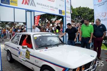 San Juan, escenario de la protocolaria ceremonia de salida del Rallye de Telde (Foto Francisco Javier Santana)